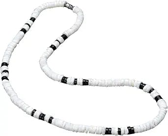 Y2K Look's Review of the SXNK7 Puka Shell Necklace: Bringing Back 2000s Sur
