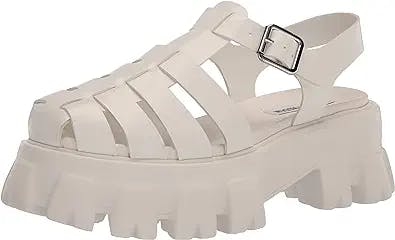 Stepping Up Your Early 2000s Footwear Game: Steve Madden Women's Echo Fishe
