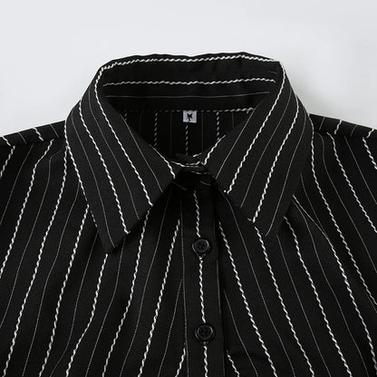 Y2K Black Striped Button-Up Top – Short Puff Sleeve Vintage 2000s Streetwear Blouse